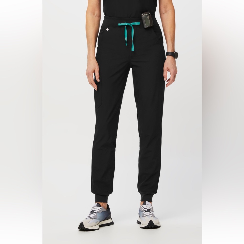 Figs Black Scrub High Waisted Pants